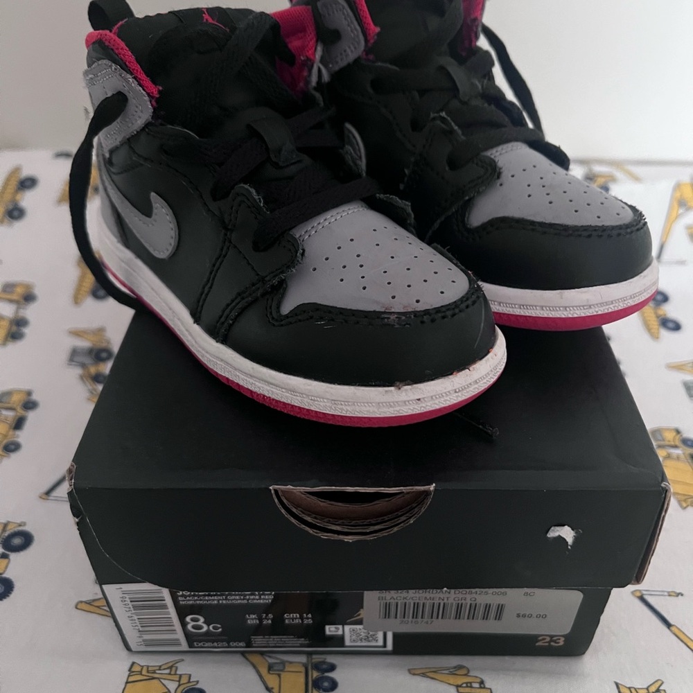 Nike Kids Black and Gray Sneakers with red Accents